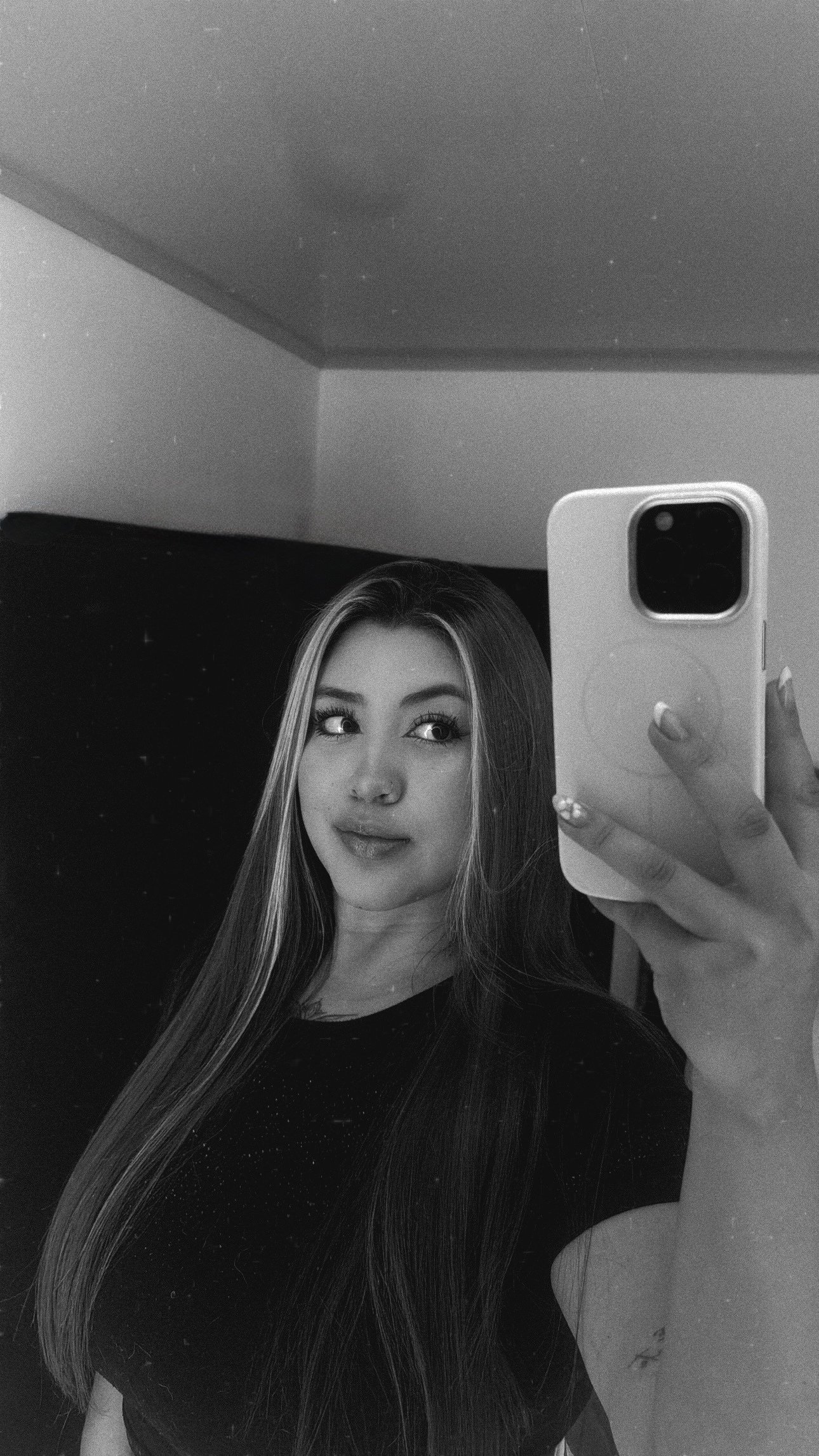 ValenTaylor photo 110