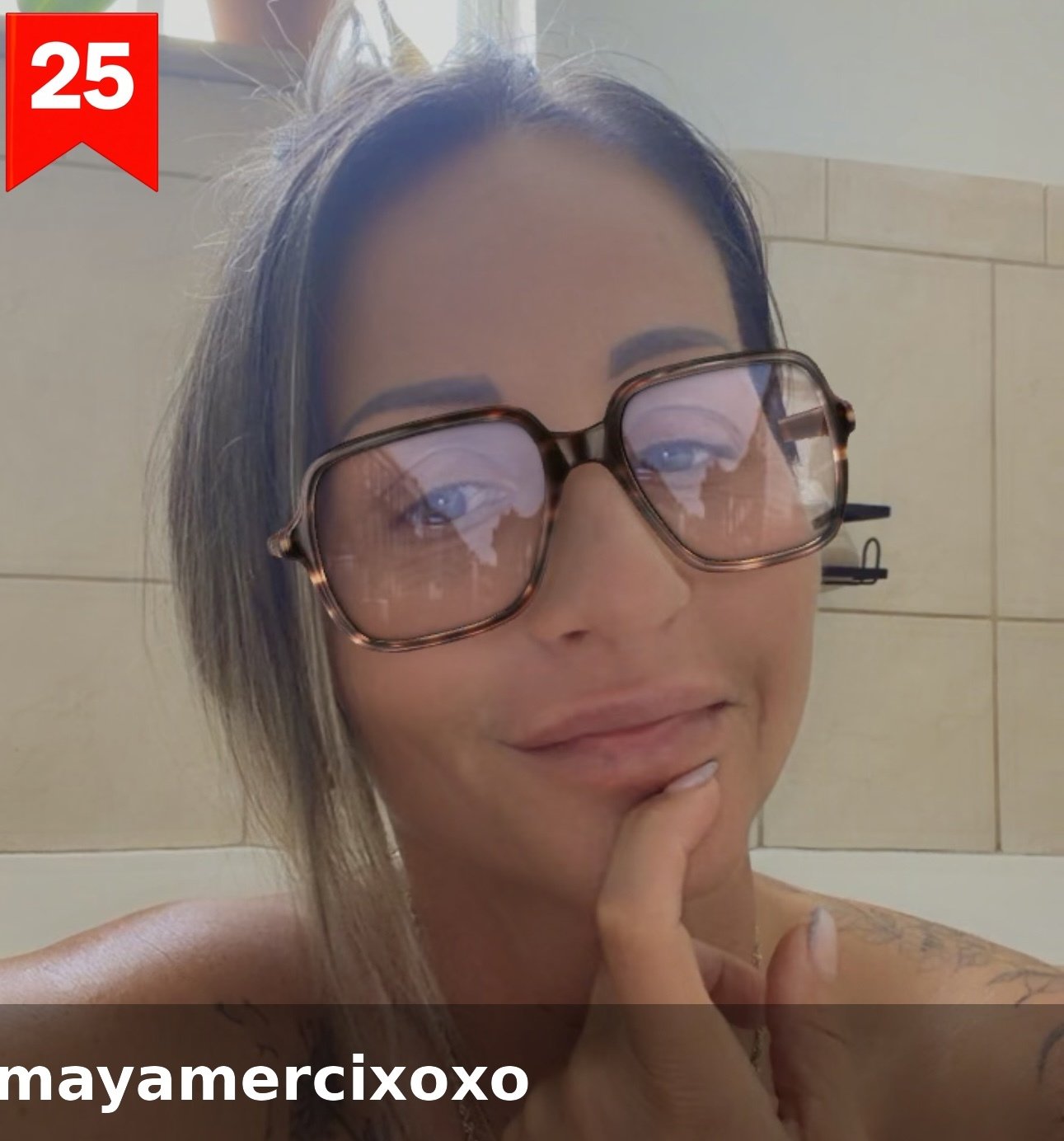 MayaMerciXoxo photo 8