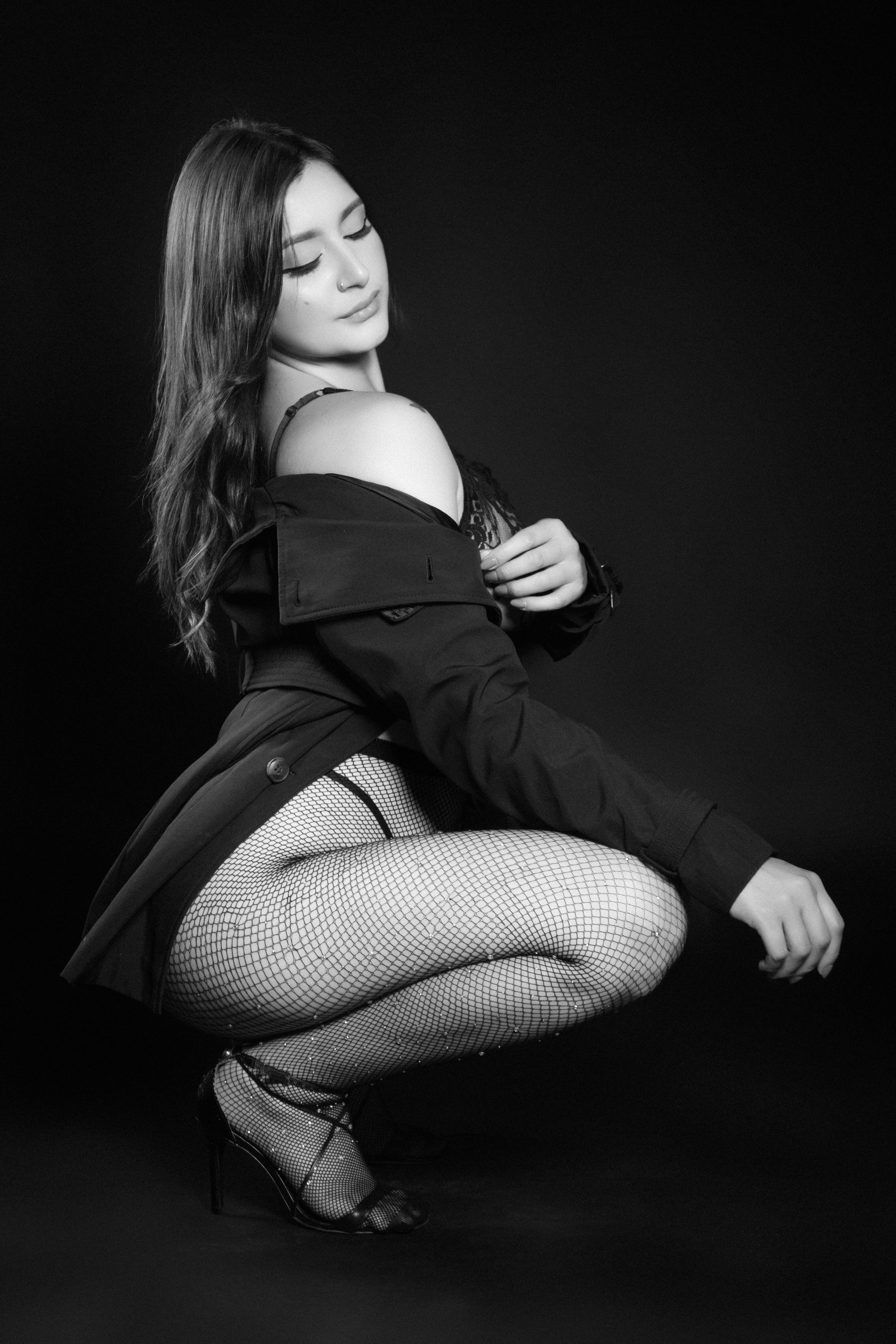 AnnieLeonii photo 87