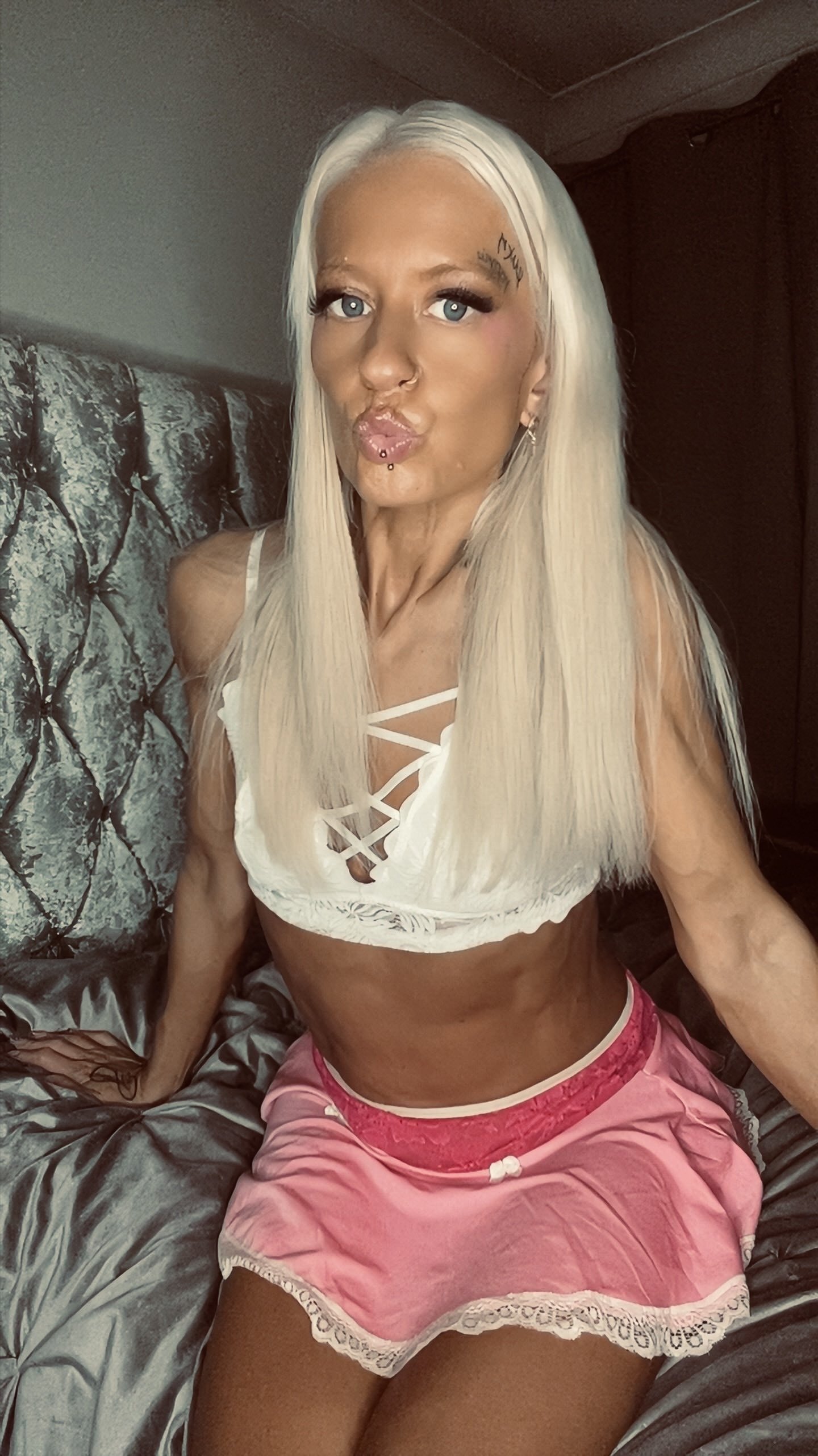 BabeBeth40 photo 34