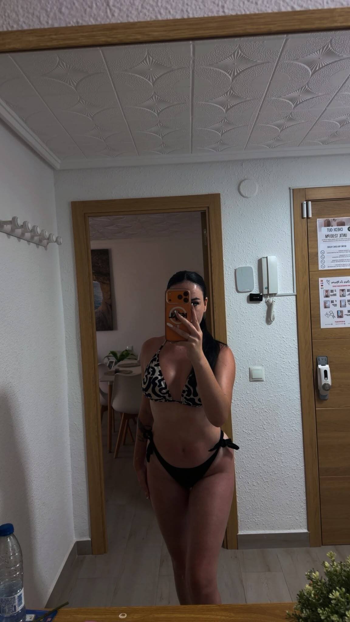 LilyL0u photo 6