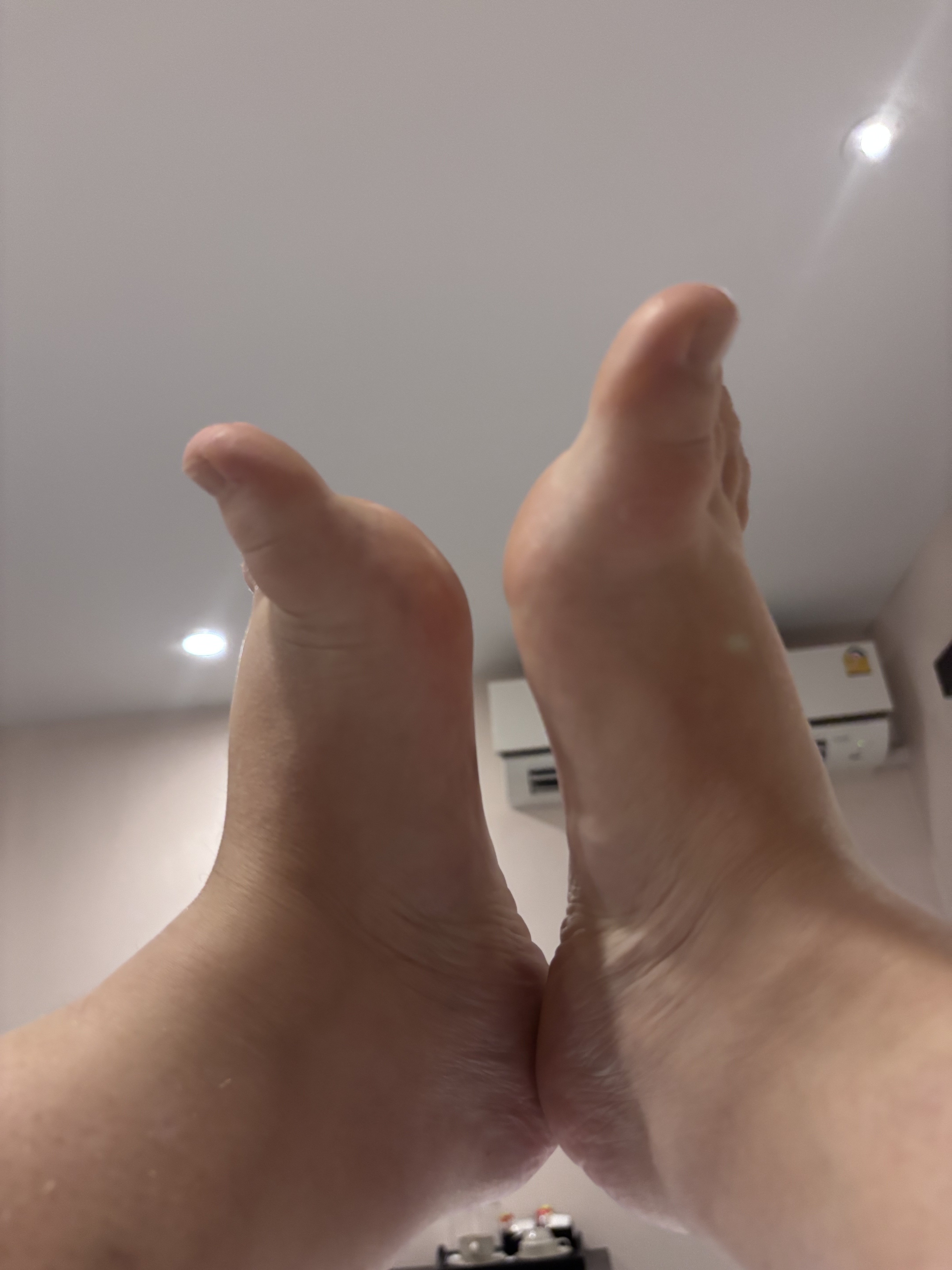 HornyyHollyyy photo 3