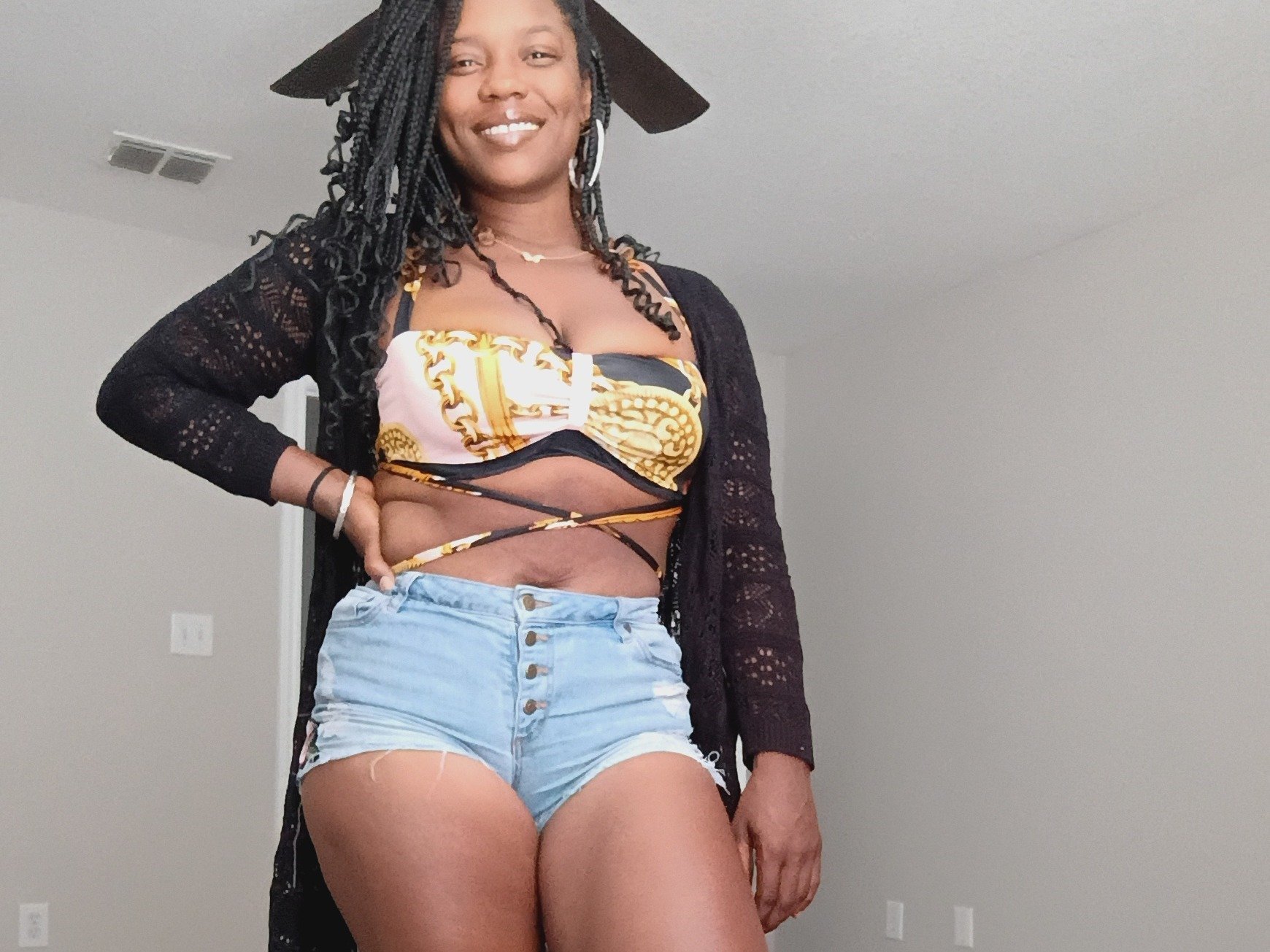MsPrettyBrown photo 1
