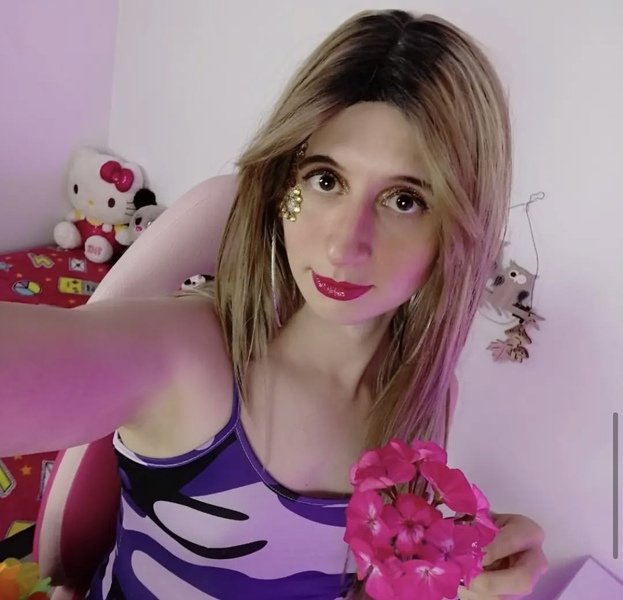 EVELYNNN18 photo 5