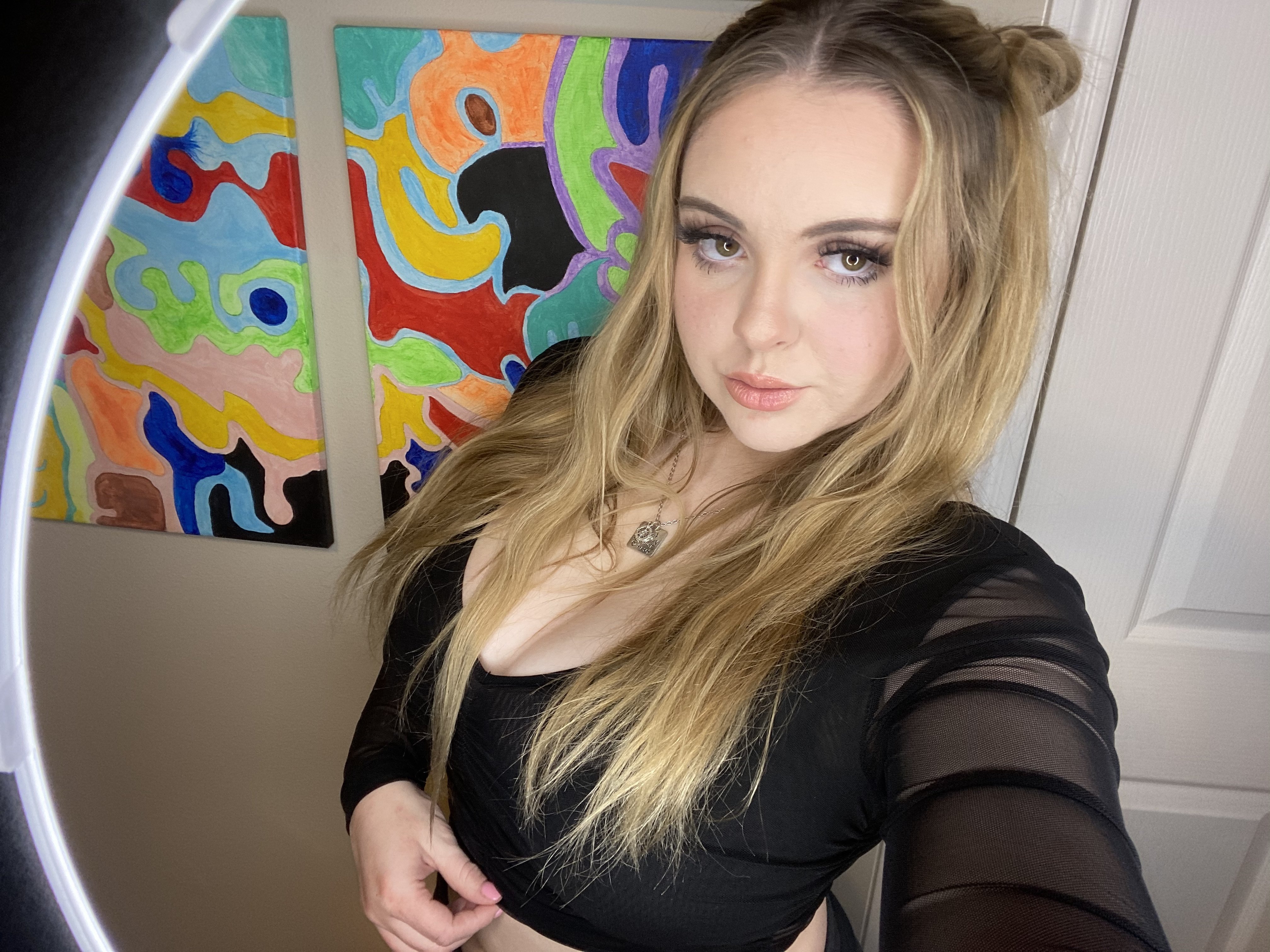 AuraDivine999 photo 1