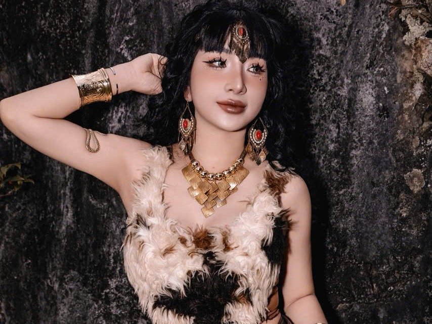 Asiangirl6969 photo 1