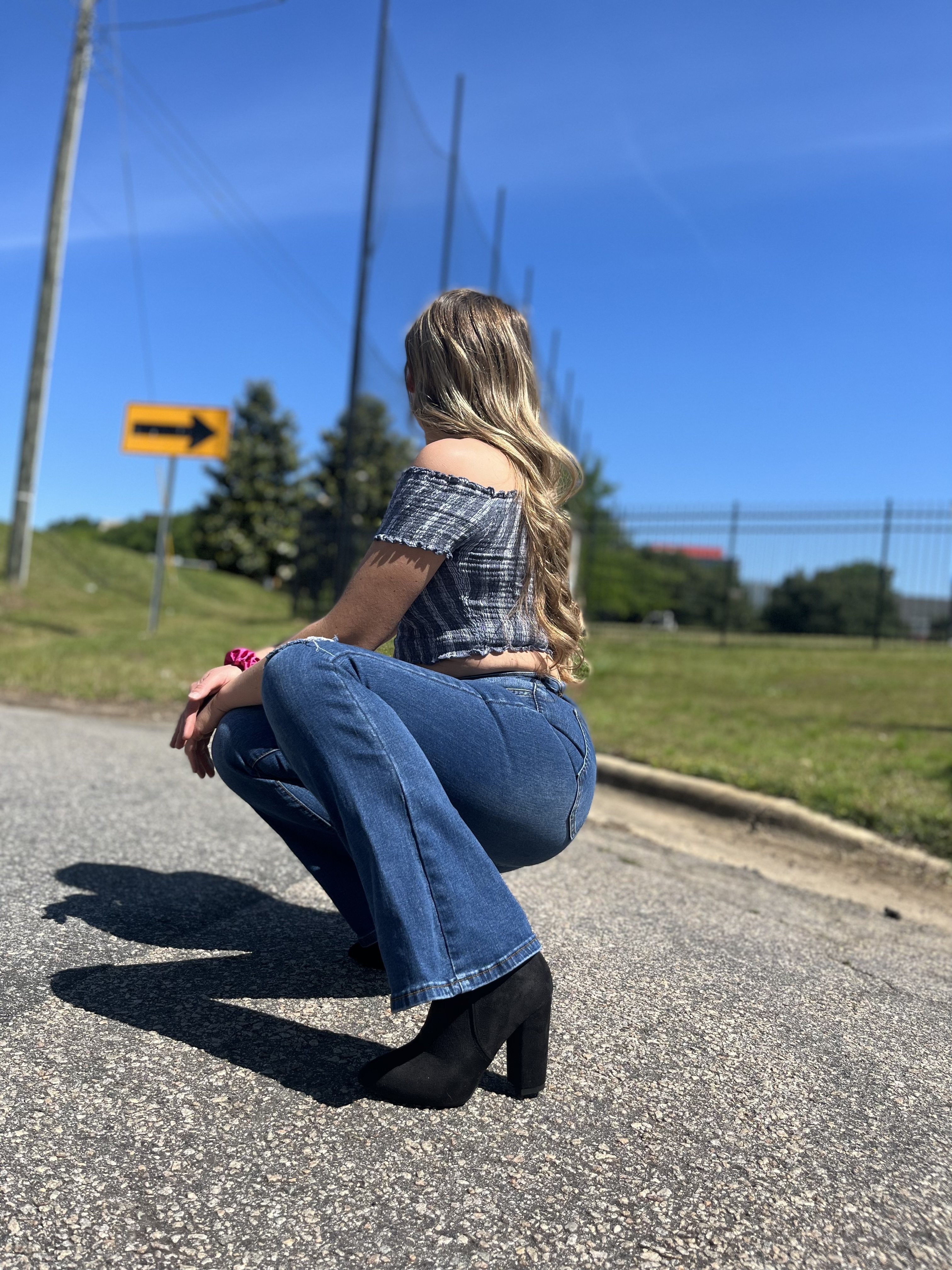 Ashley699 photo 1