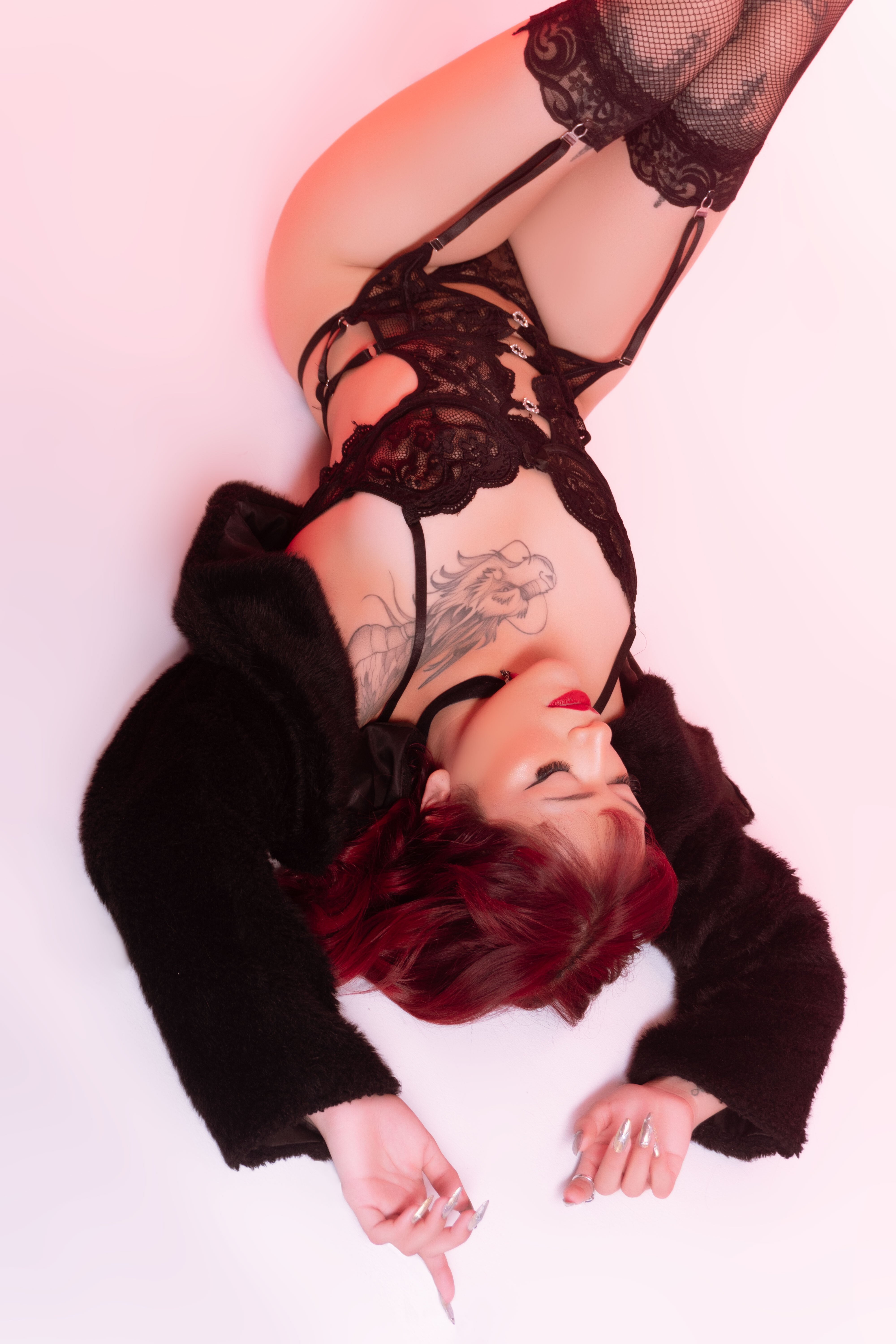 SarahHiill photo 15