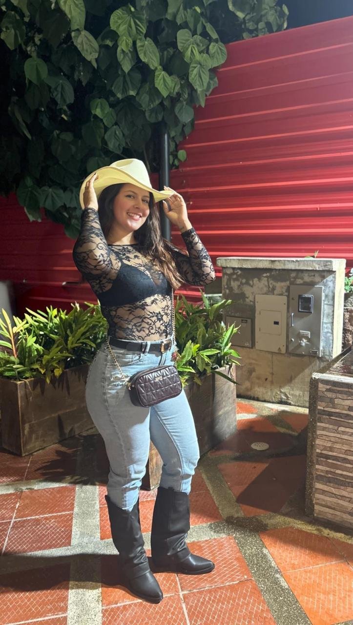 LizBlack photo 67