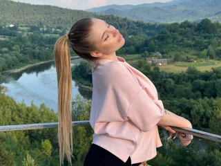 VelloraHaze