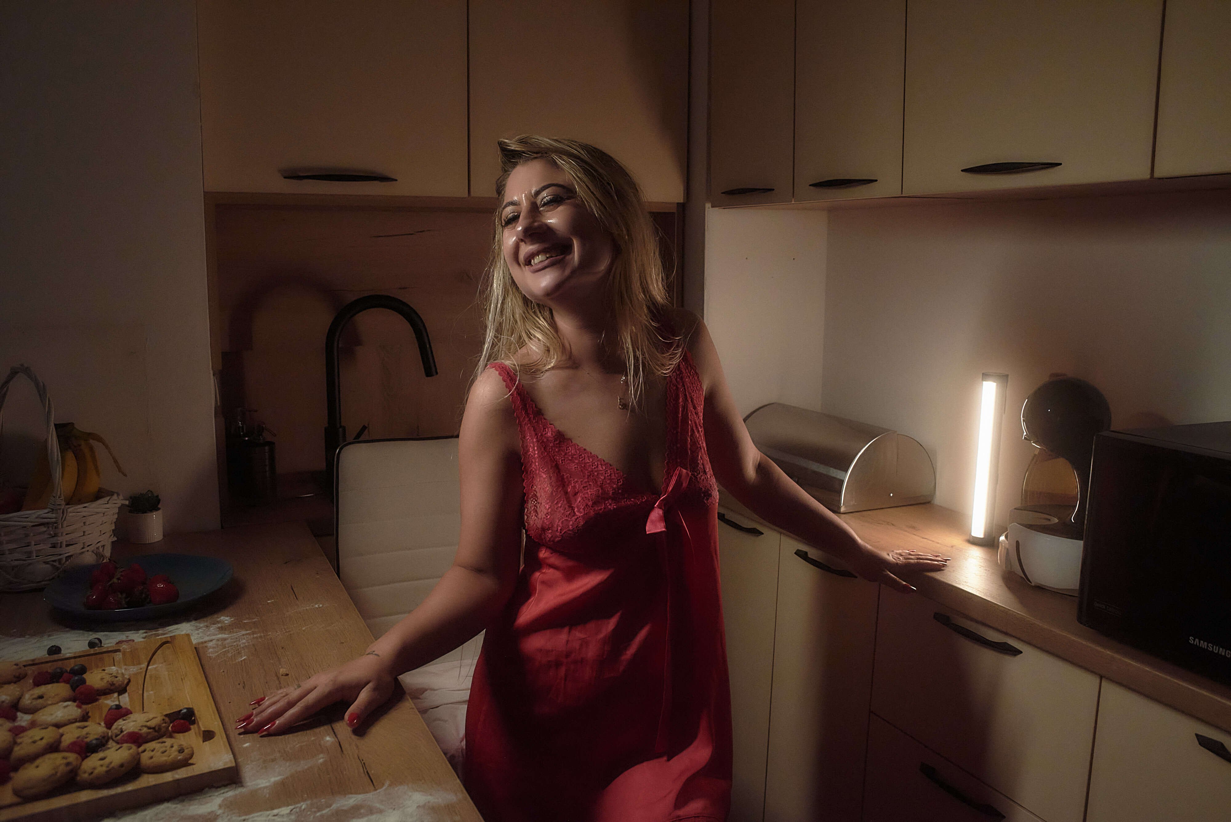 BlondieEve photo 23