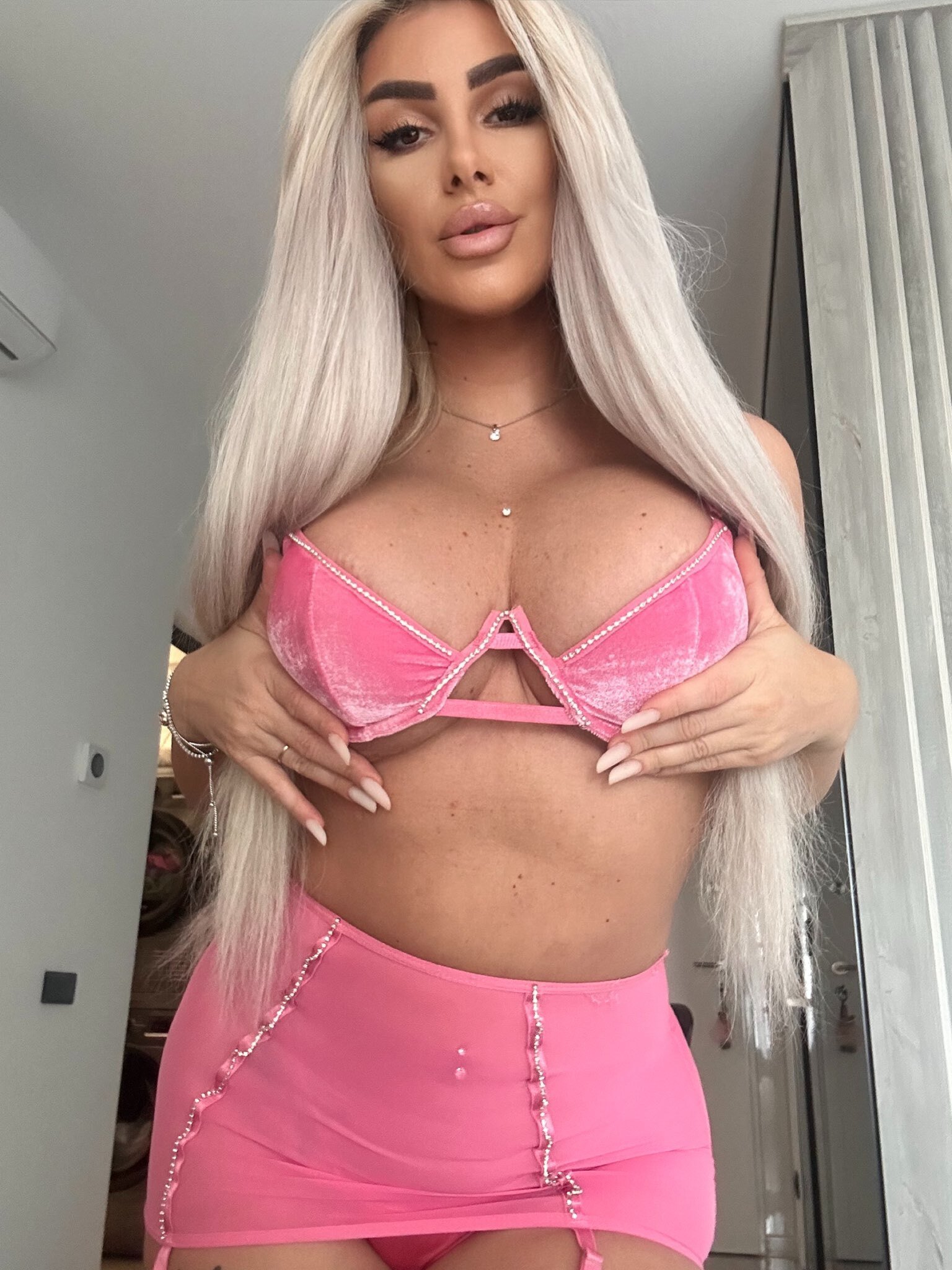 TanyaMonroe photo 199