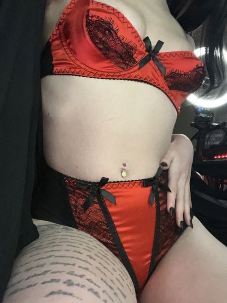 BettiePainXO photo 85