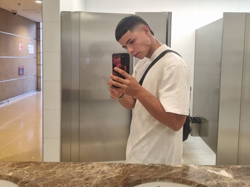 alexander_Cr photo 2