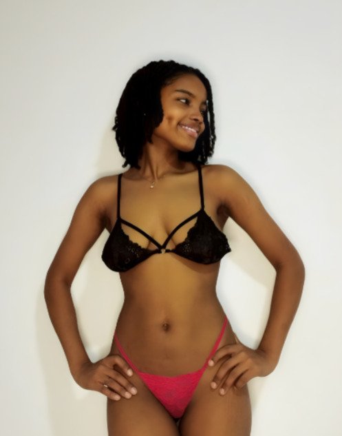 NayaBenely photo 4