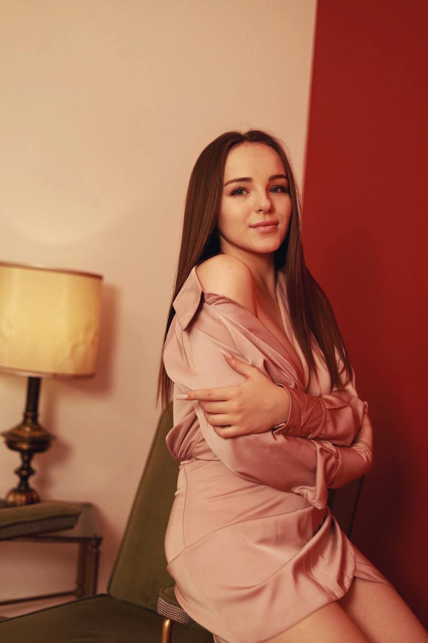 MeFoxyShy photo 10