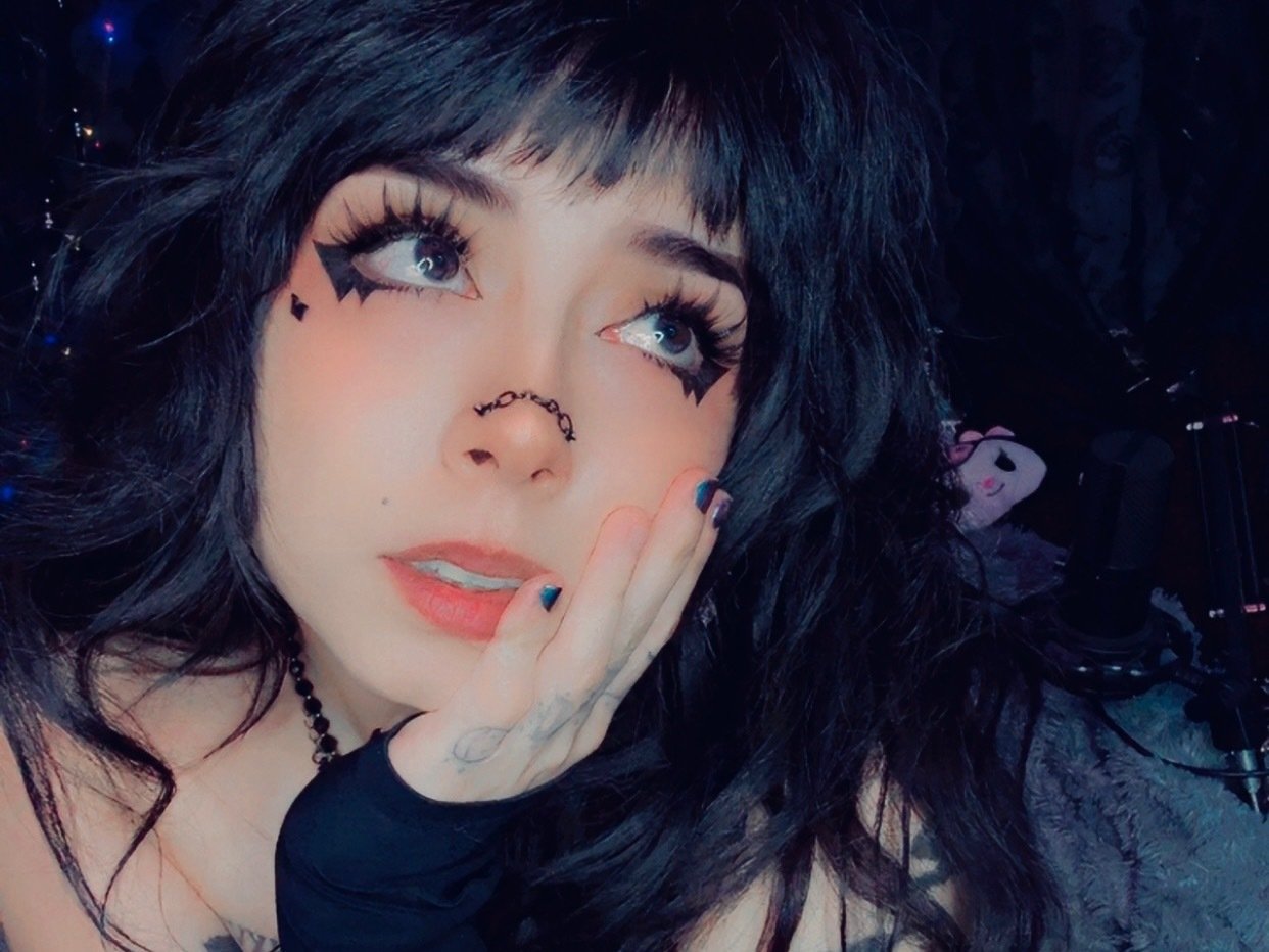 messynessyy photo 1