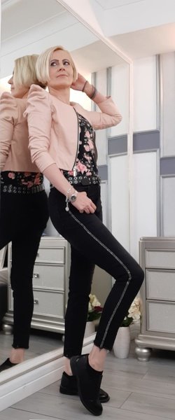 SuzzySun photo 143