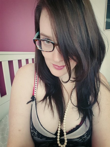 AmandaBlush photo 2