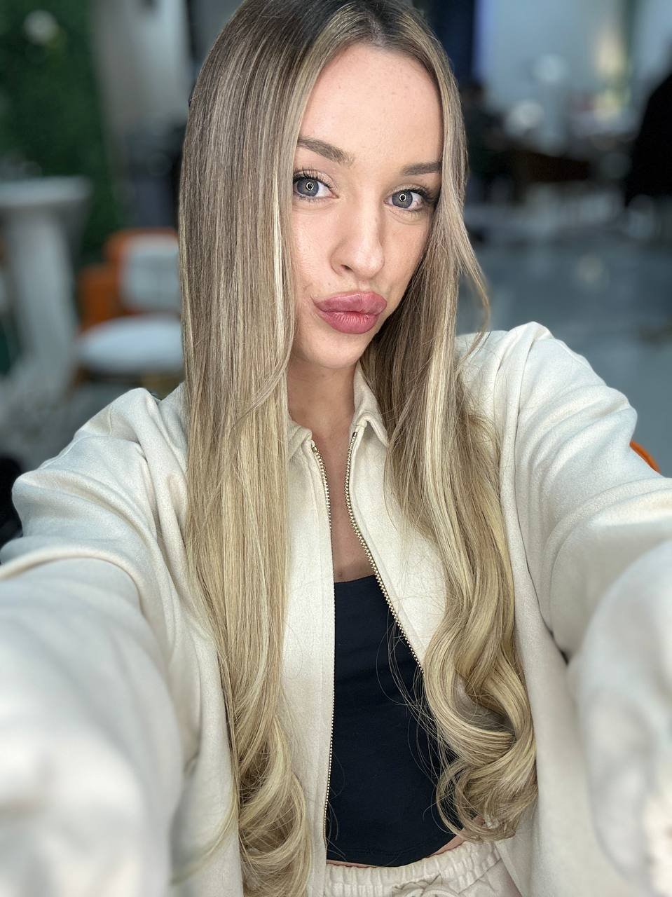 KatieeCutieXoo photo 24