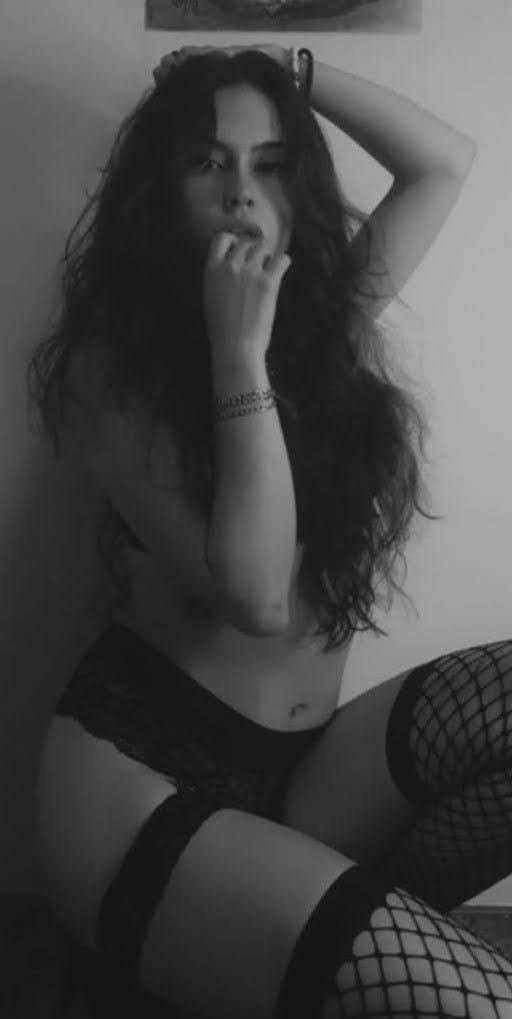 PaulaDiffiore photo 39