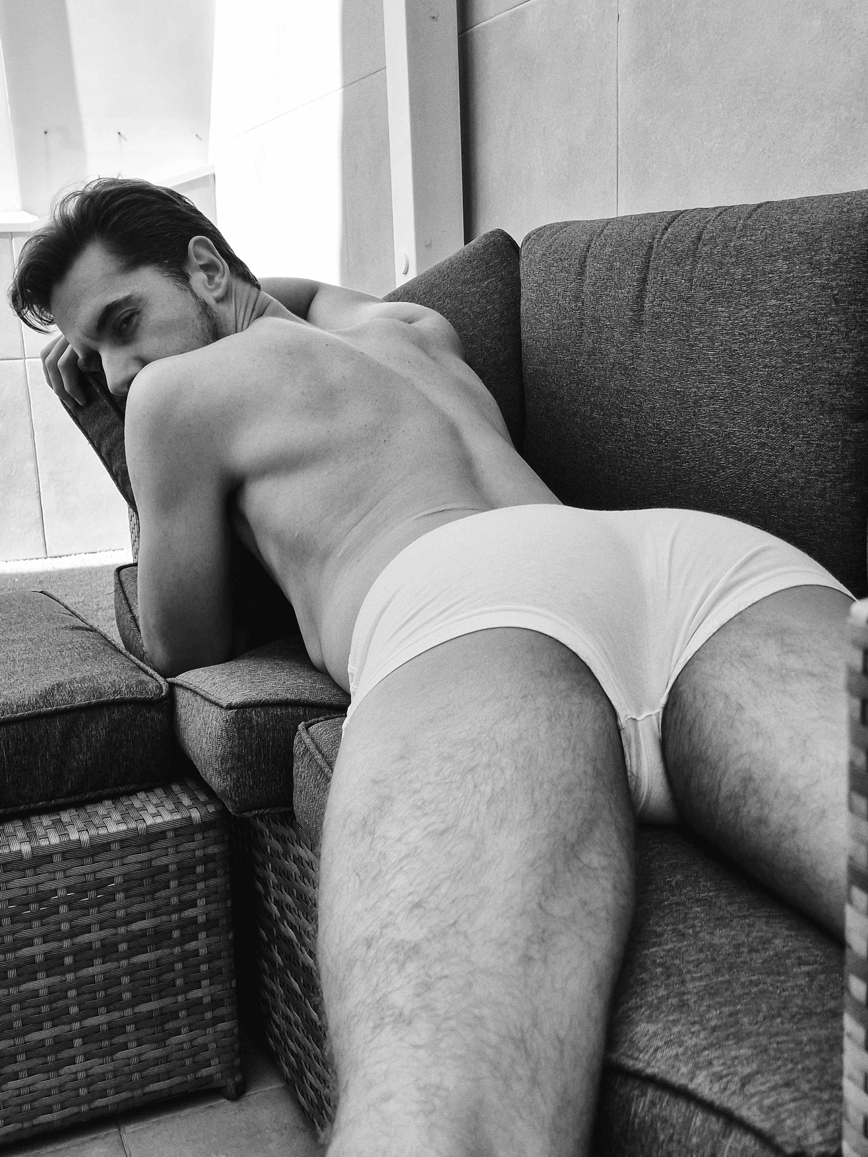 AntonioWest photo 85