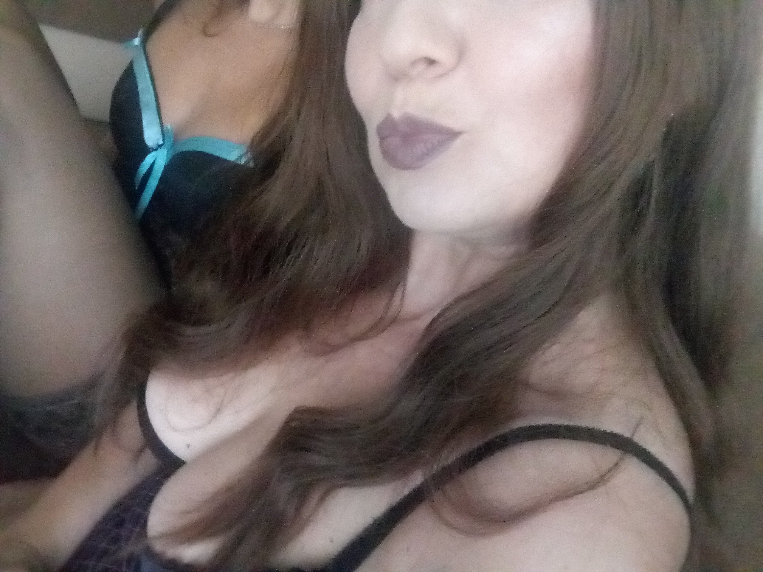 LadyAndTranny photo 1