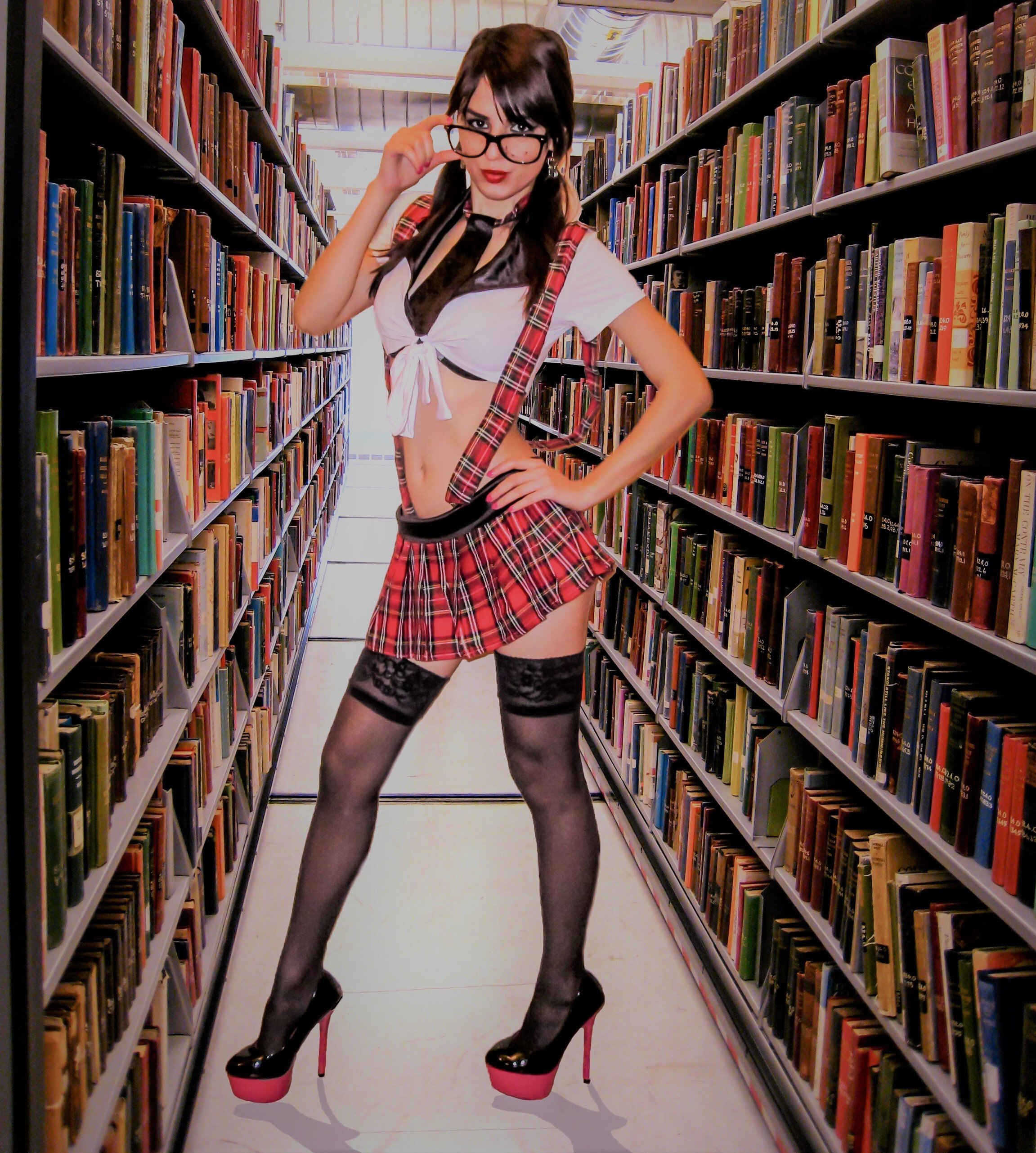 MistressMadelyn photo 3