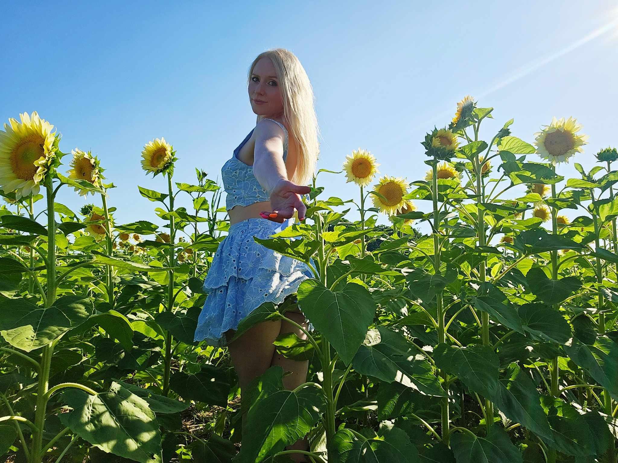 TheAlexaLondon photo 132