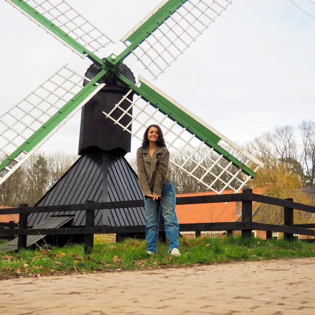 EmiliaJons photo 53