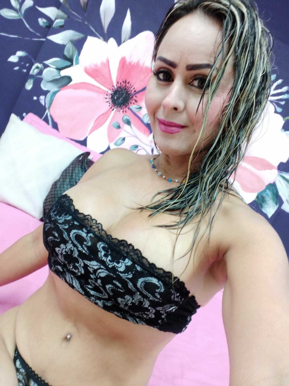 ScarlettChannel photo 17