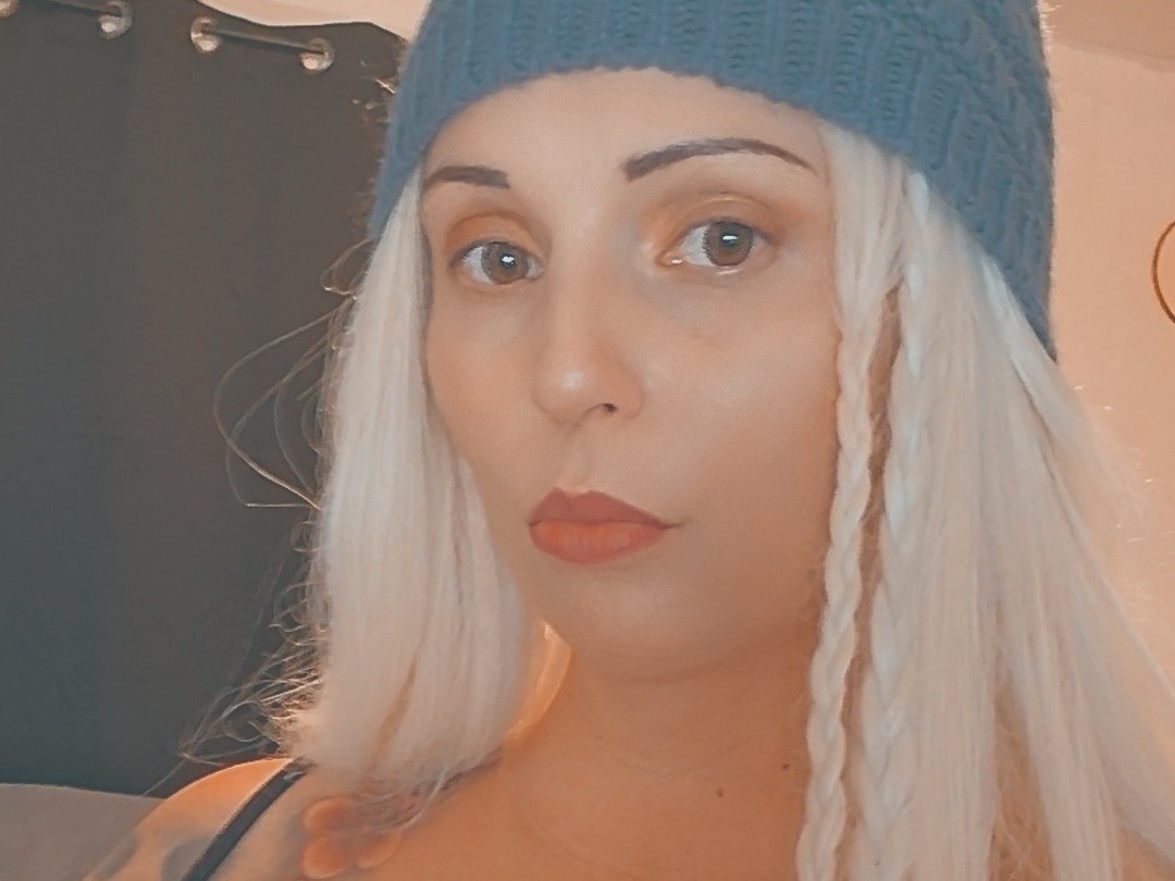 KylieKane69 photo 1