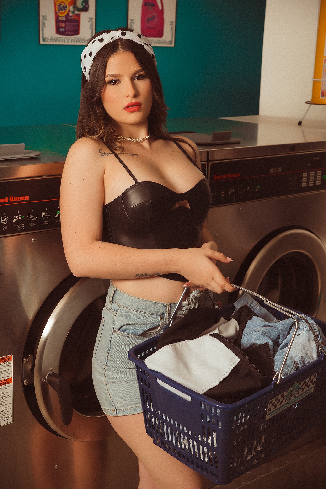 ArianaMartinez photo 39