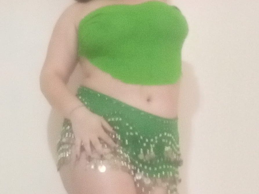 SamiraYovanich photo 1