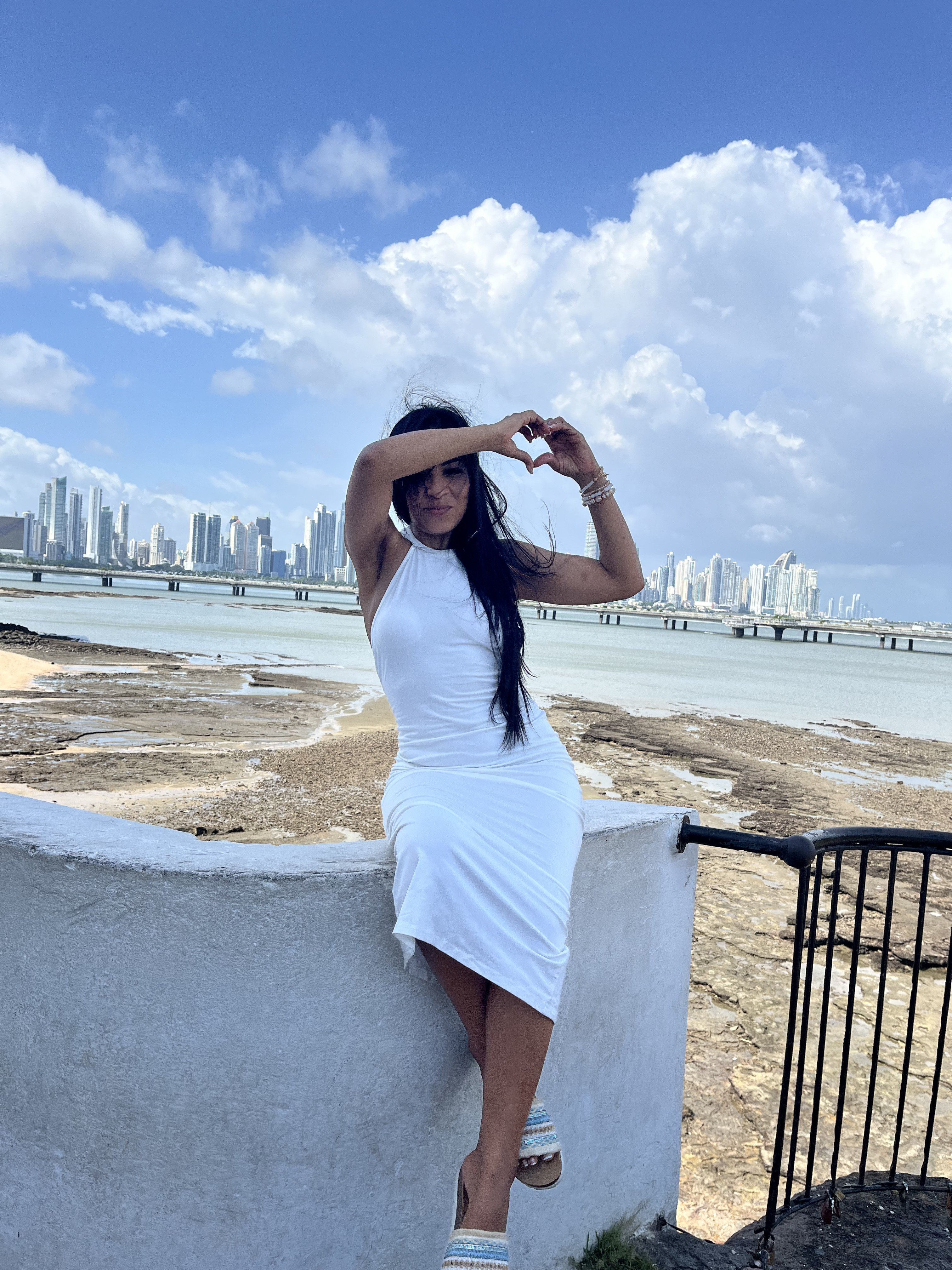 Luisa_Milf photo 88