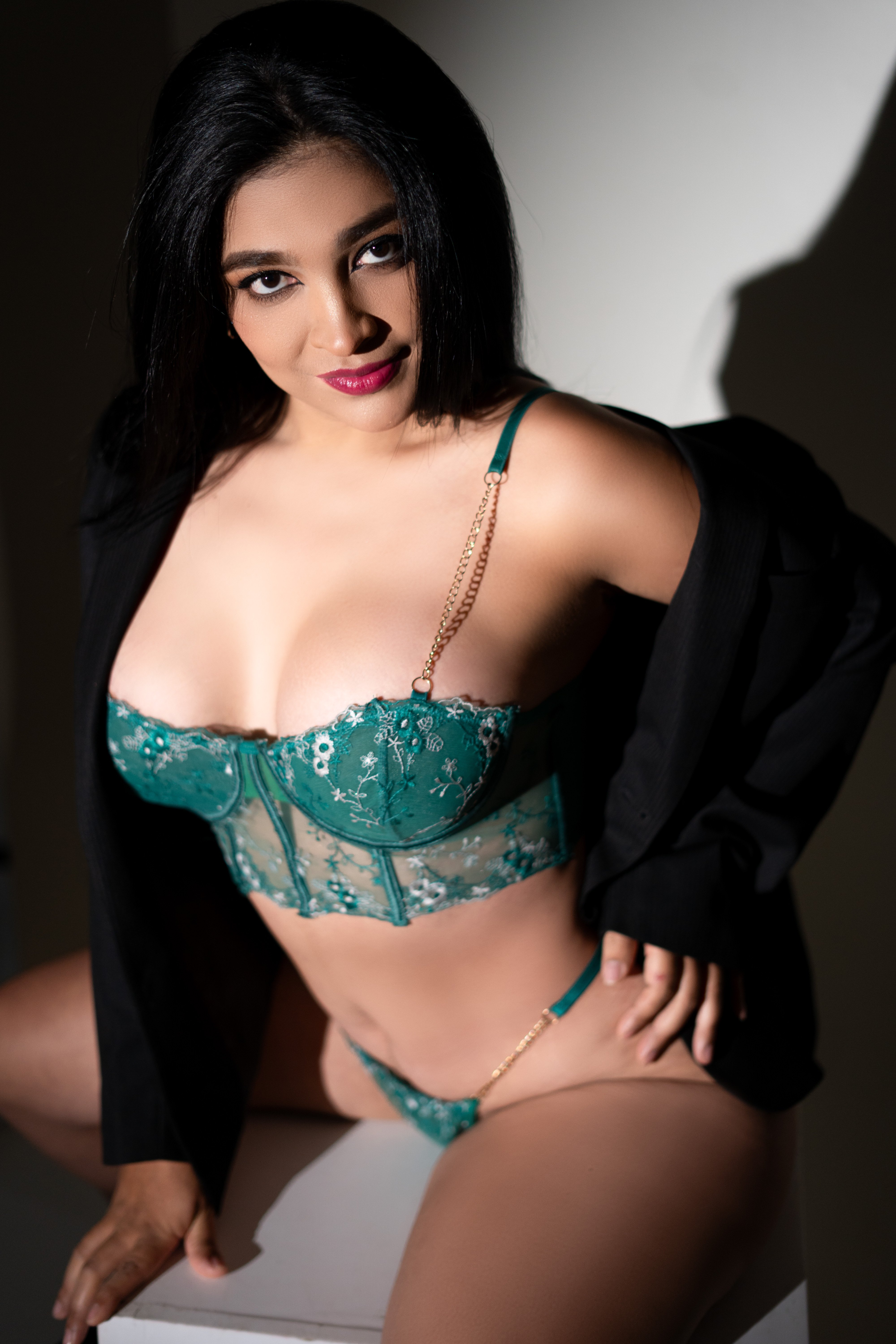 IsabellaVeles photo 3