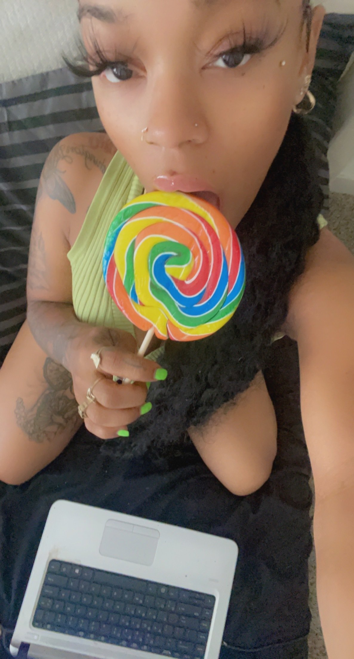 QueeenJ photo 2