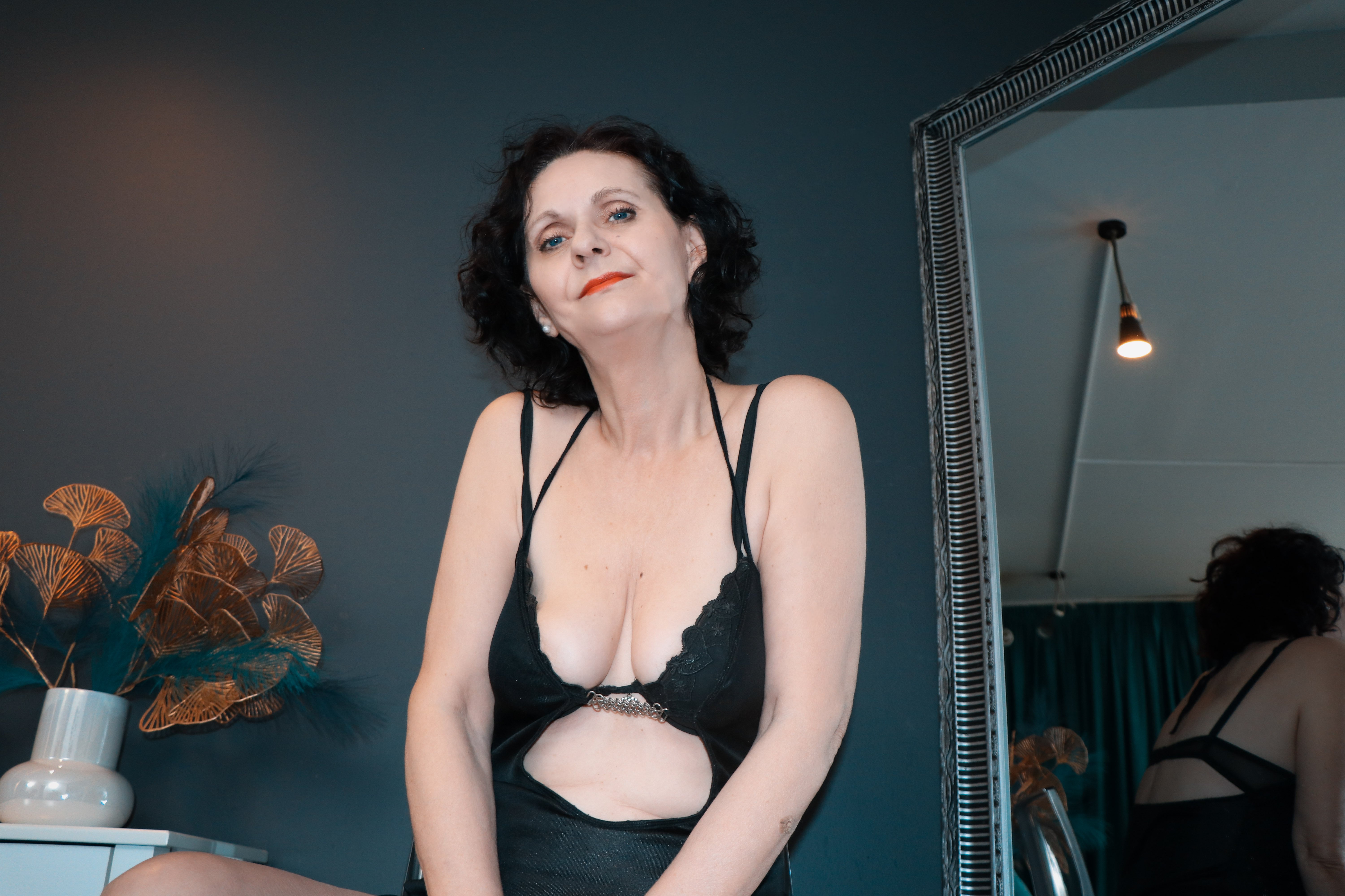 BrendaJane photo 4
