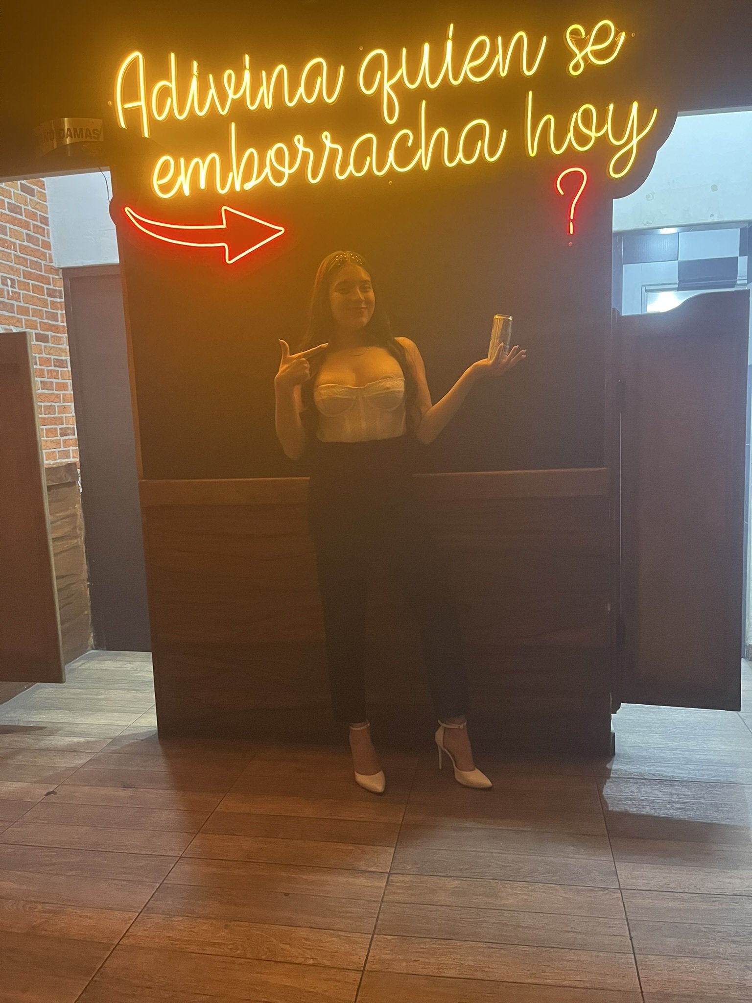 avabroown photo 18