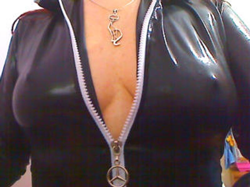 LUSTYKITTYMEOW photo 26