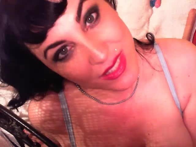 Claudine photo 322