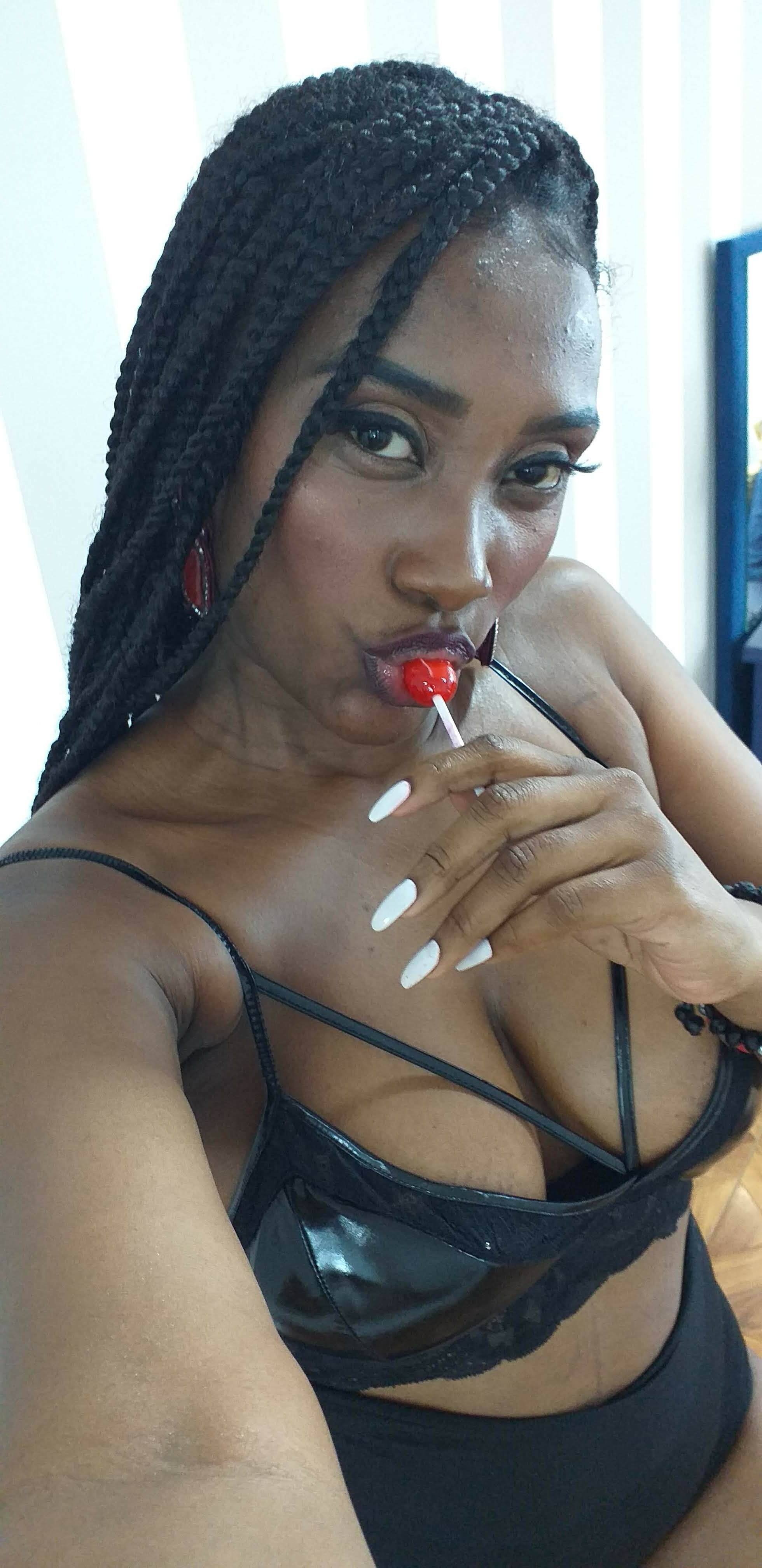 MissColette photo 13