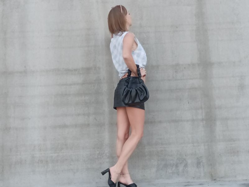LizBettyy photo 2