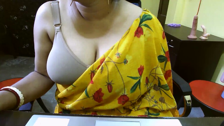 SexyRadha