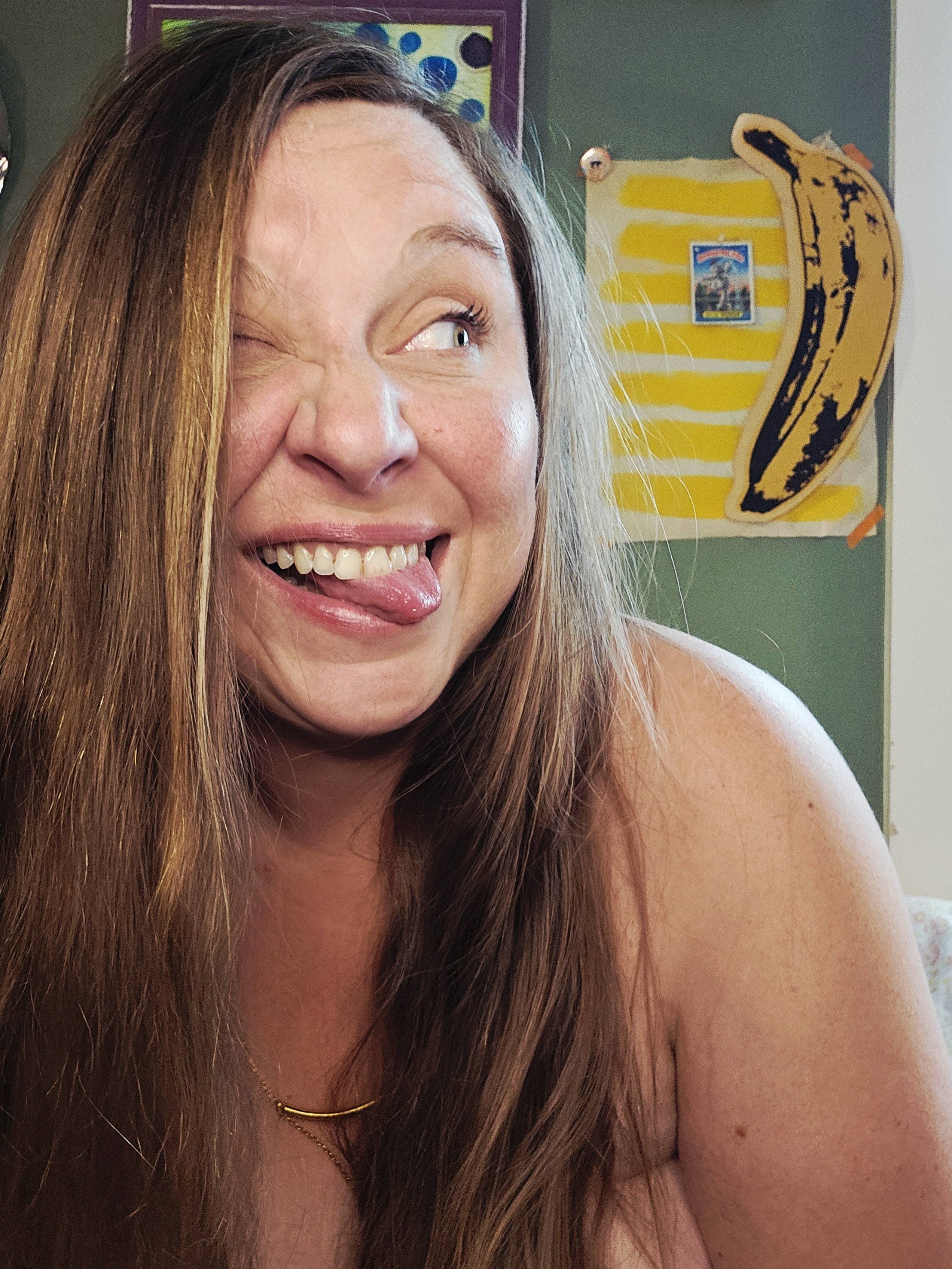SallyFeels photo 1