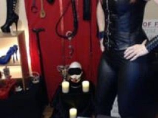 mistressmidnight photo 32