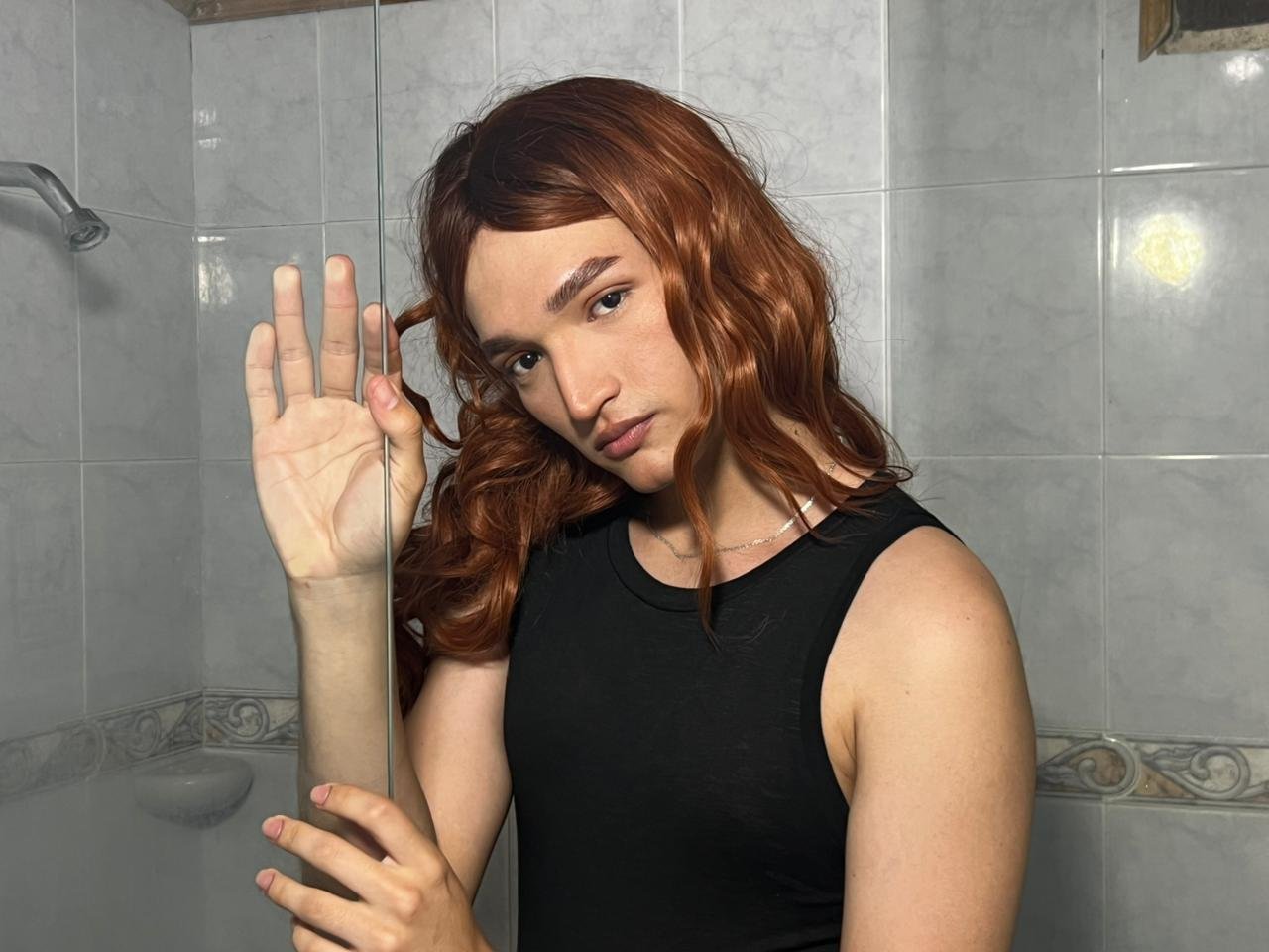 EmmaHiltton photo 28