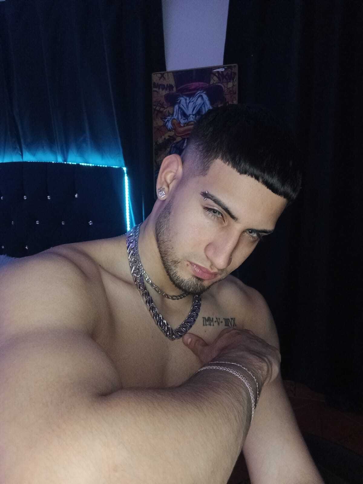 GiomarReyesX photo 1