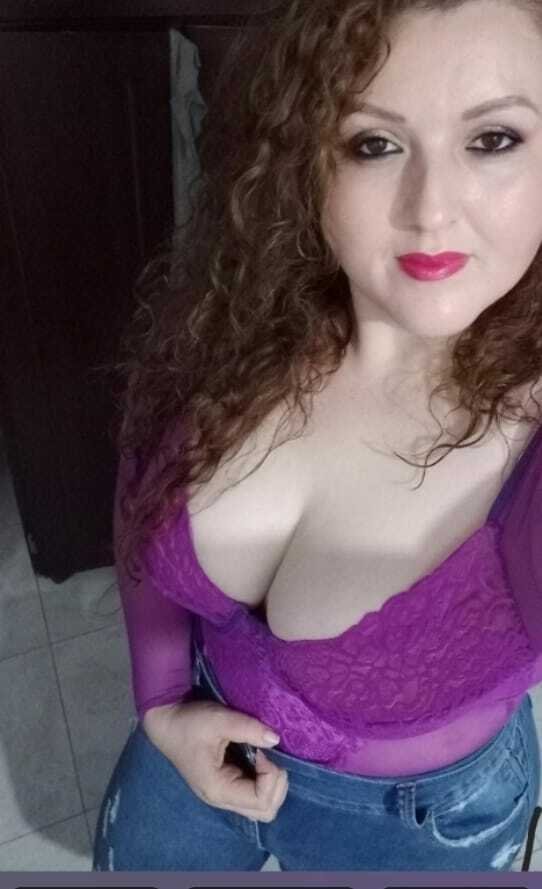 ArissaCorz photo 3