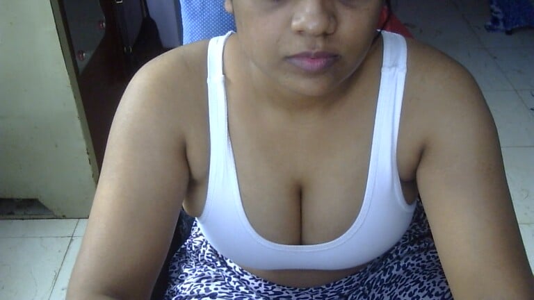 hottyriyaa